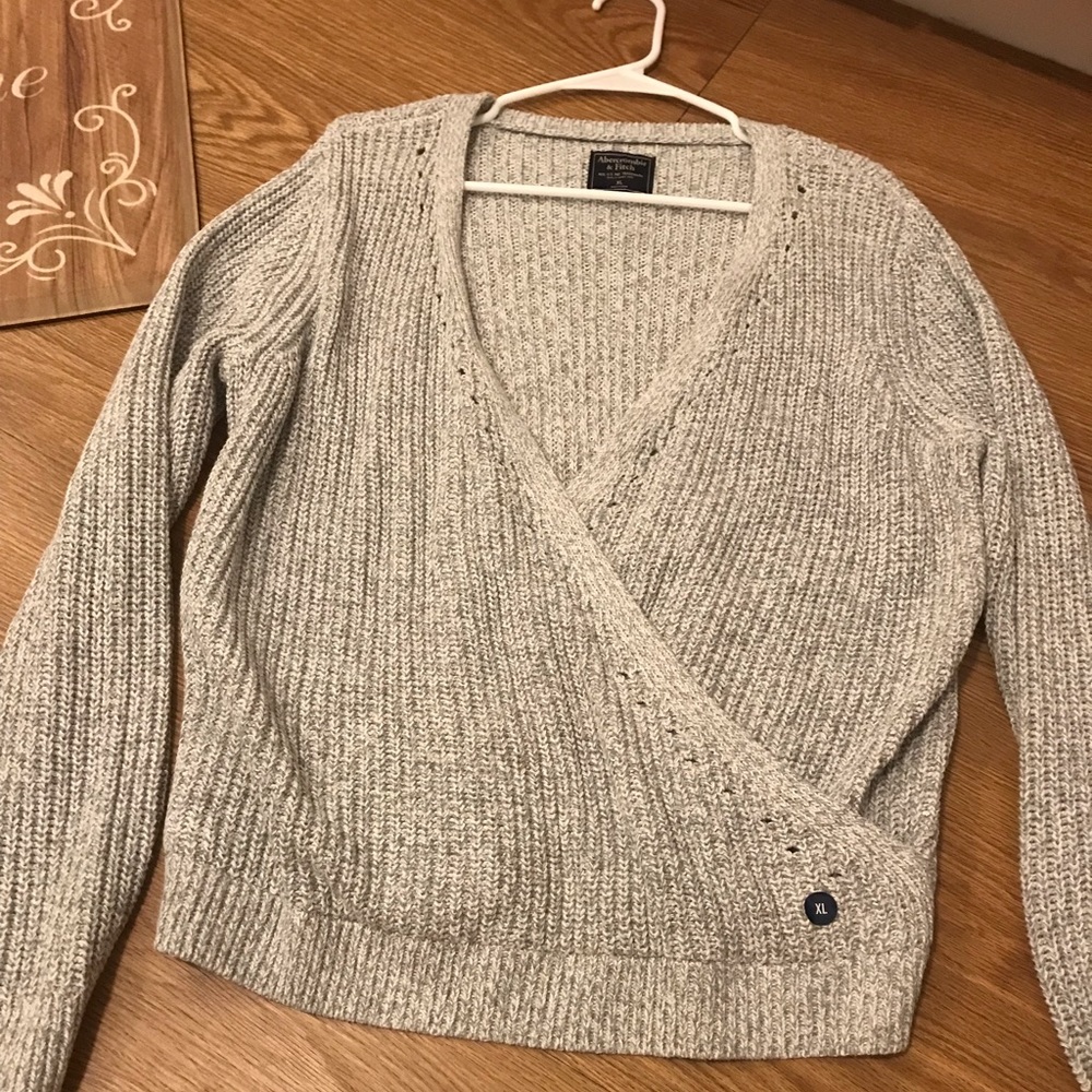 Abercrombie sweater